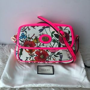 SOLD- Authentic Gucci small flora shoulder bag
